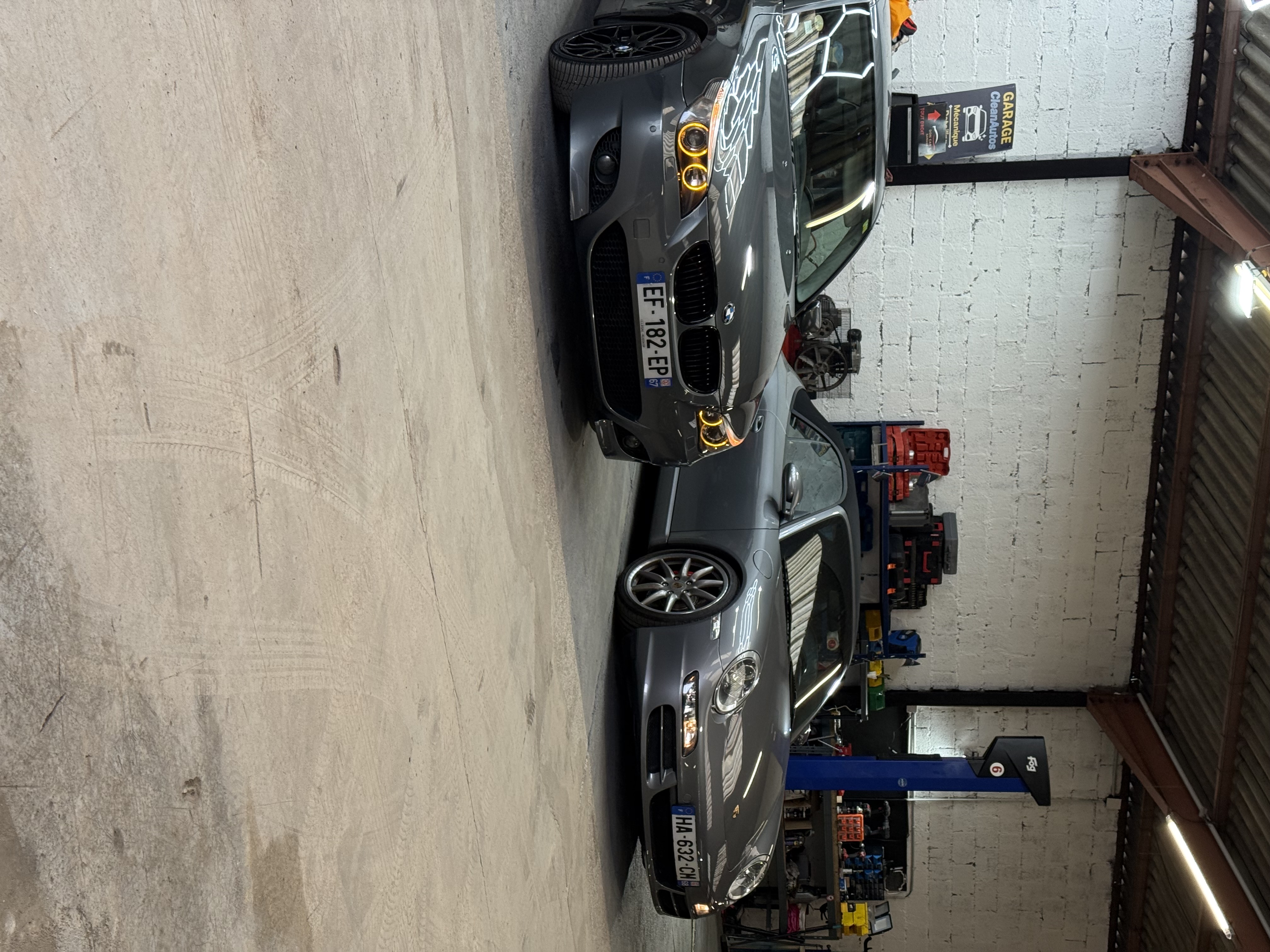 BMW E60 et Porsche dans l'atelier CleanAutos Colmar